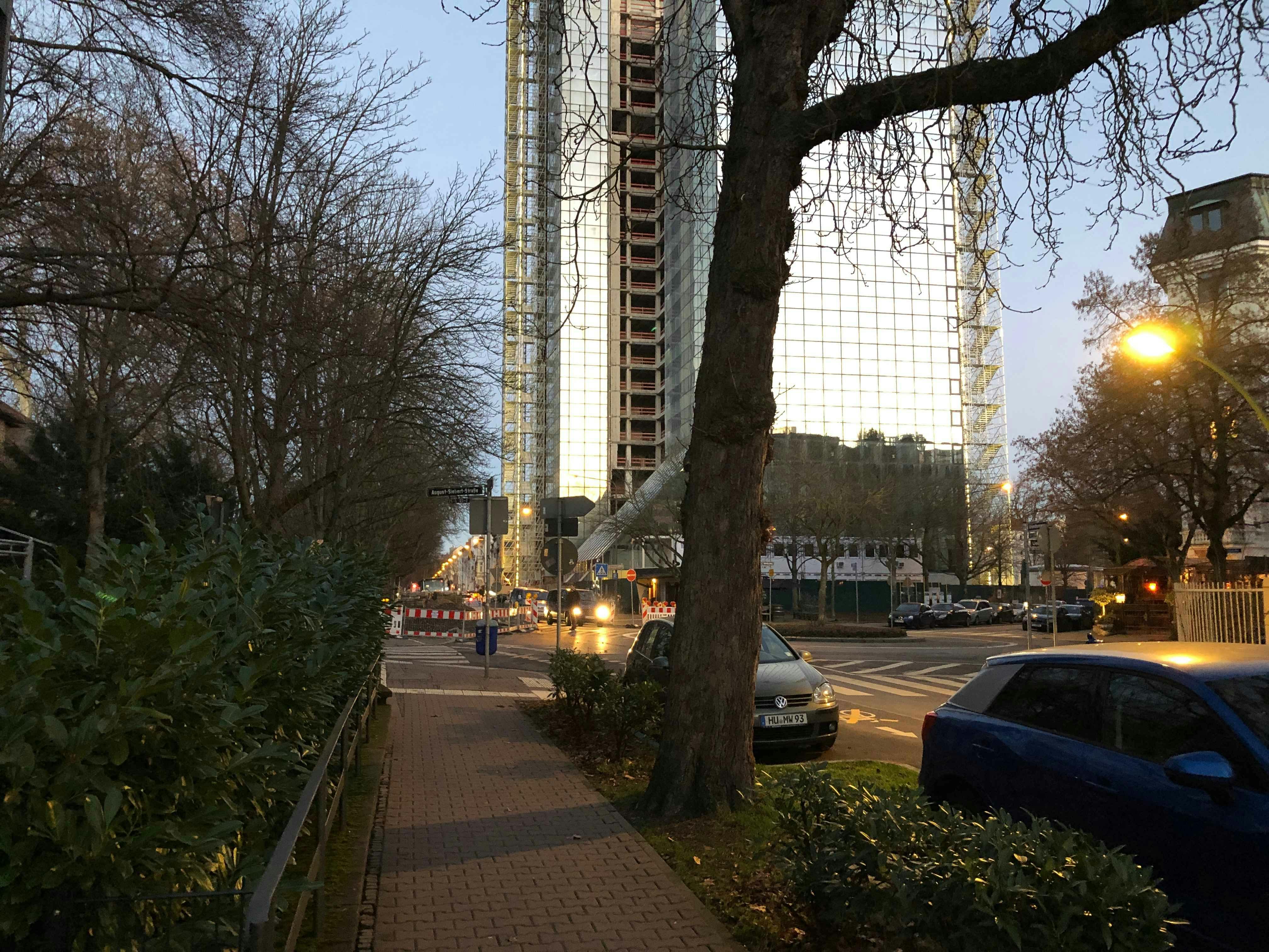 preview gallery tile