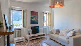 Apartment for rent for CHF 1,164 per month in Argegno, Via Cacciatori delle Alpi
