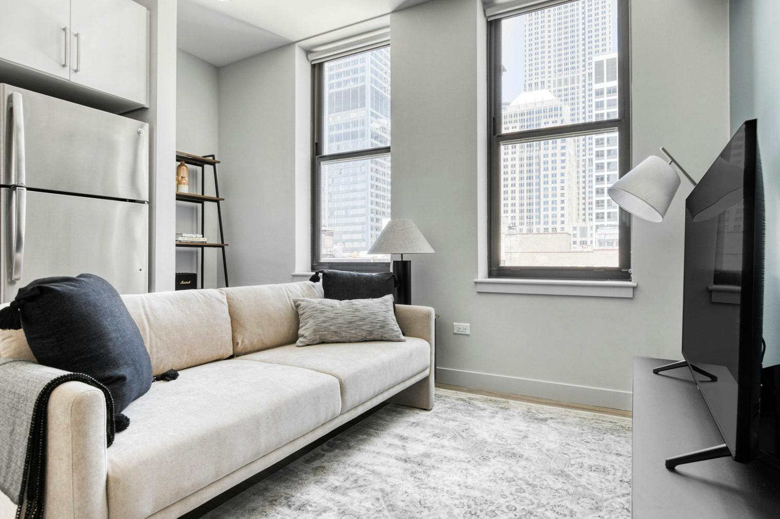 Apartment for rent for $2,976 per month in Chicago, South Wells Street