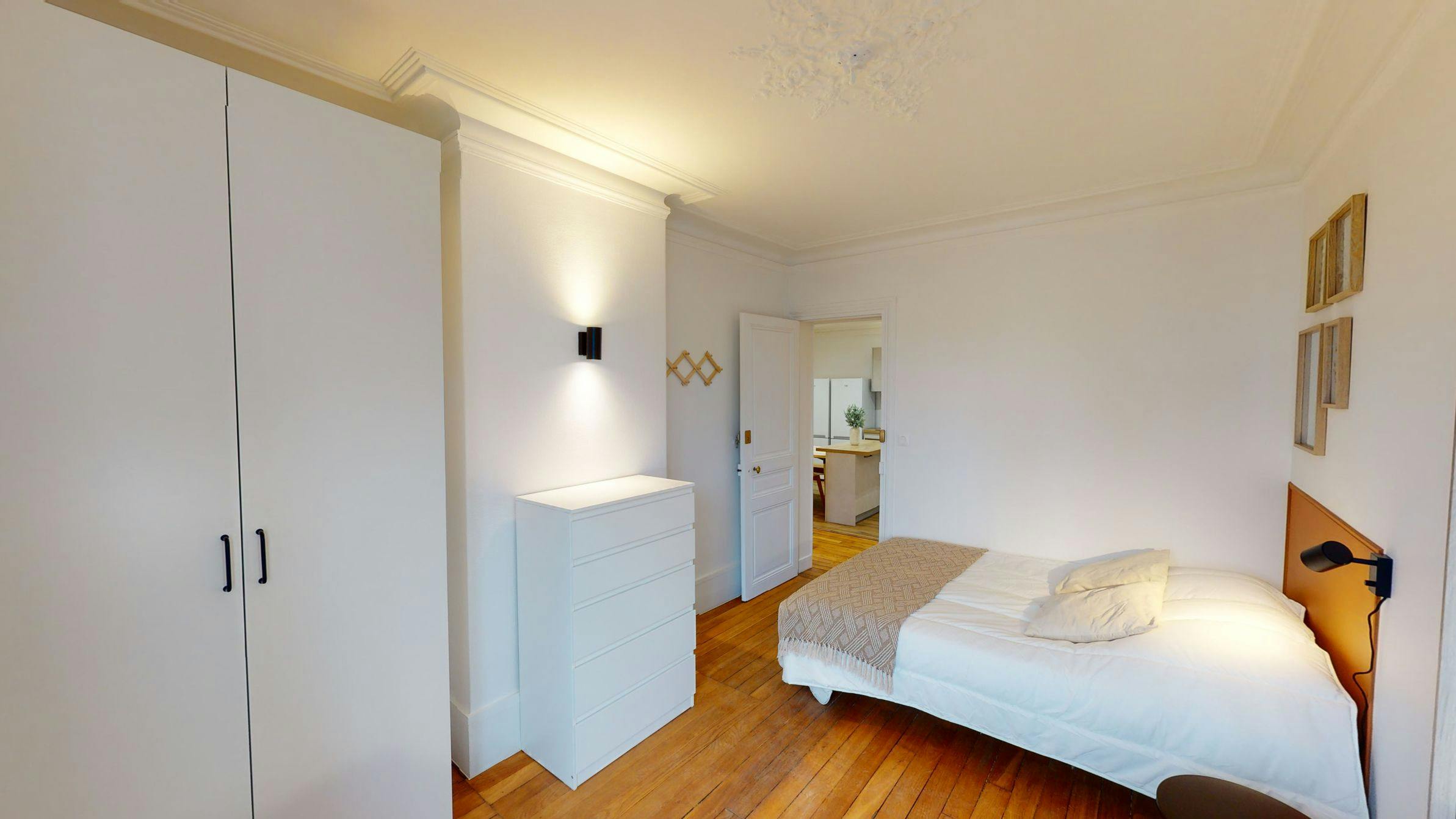 Single room Paris, 12m² — photo 3