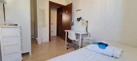 Privé kamer te huur voor € 420 per maand in Vicenza, Via Francesco Baracca
