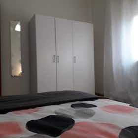 Habitación privada en alquiler por 430 € al mes en Vicenza, Via Barnaba Pizzardi