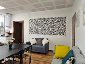 Cameră privată de închiriat pentru 440 EUR pe lună în Vicenza, Viale Trento