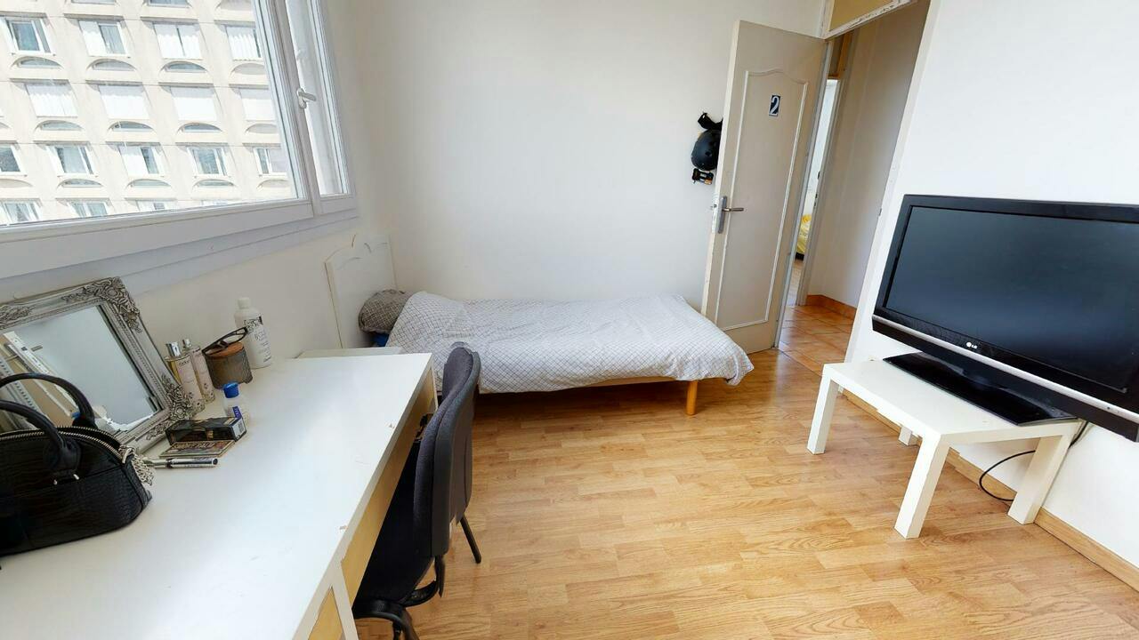 Private room for rent on Rue Philippe Fabia, Lyon - Vue 3