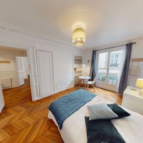 Private room for rent for €798 per month in Paris, Rue de l'Aqueduc