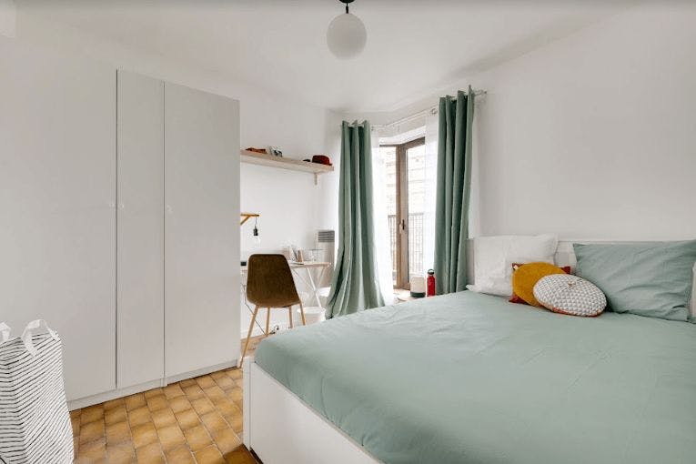 Single room Paris, 12m² — photo 1