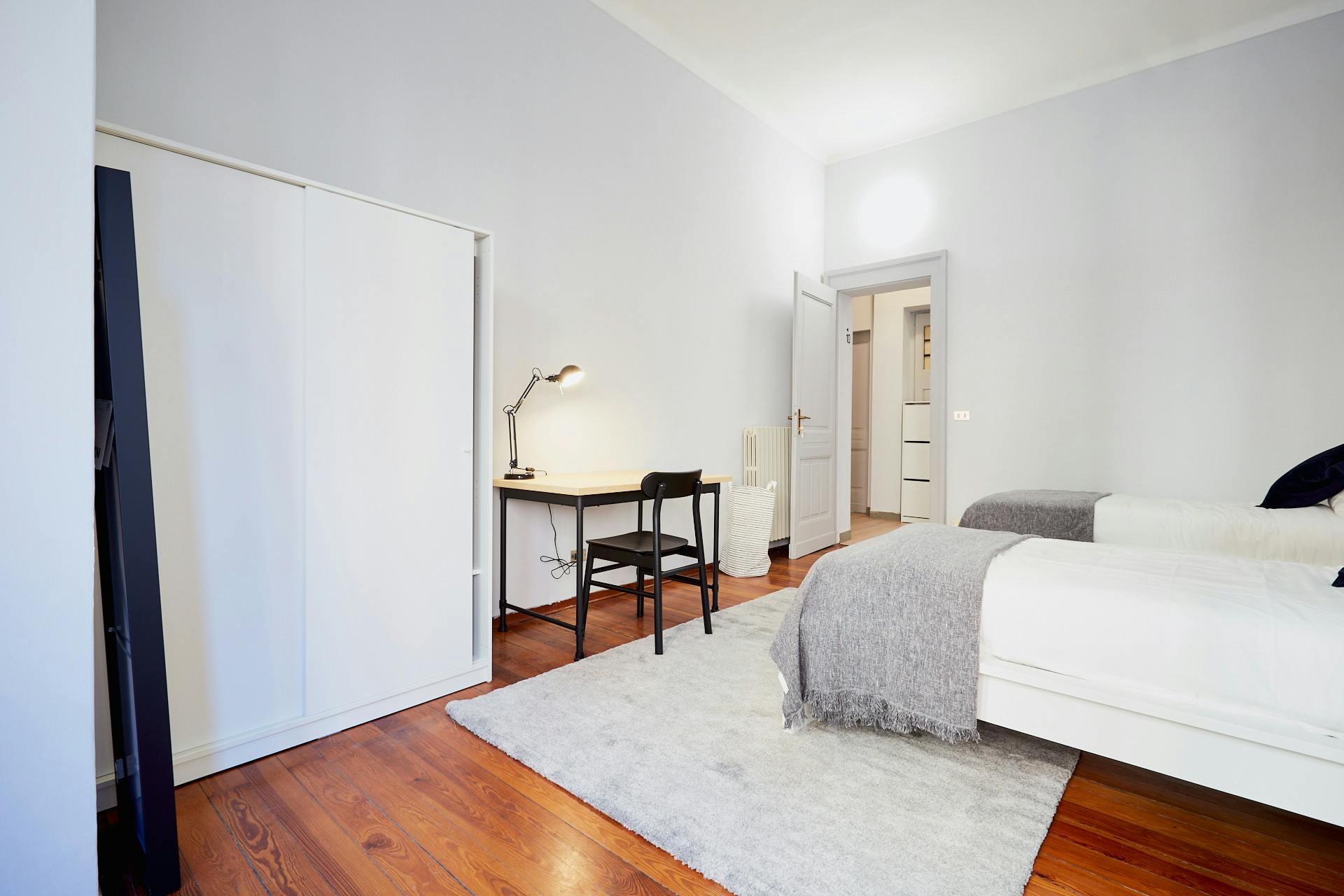 Double room Turin, 1 bed, 19m² — photo 9