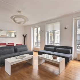 Apartment for rent for €3,710 per month in Paris, Rue Gavarni