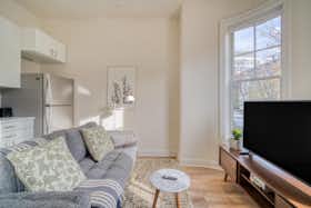 Appartement te huur voor $1,799 per maand in Washington, D.C., 21st St NW