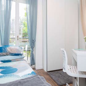 Private room for rent for €865 per month in Milan, Via Pasquale Fornari
