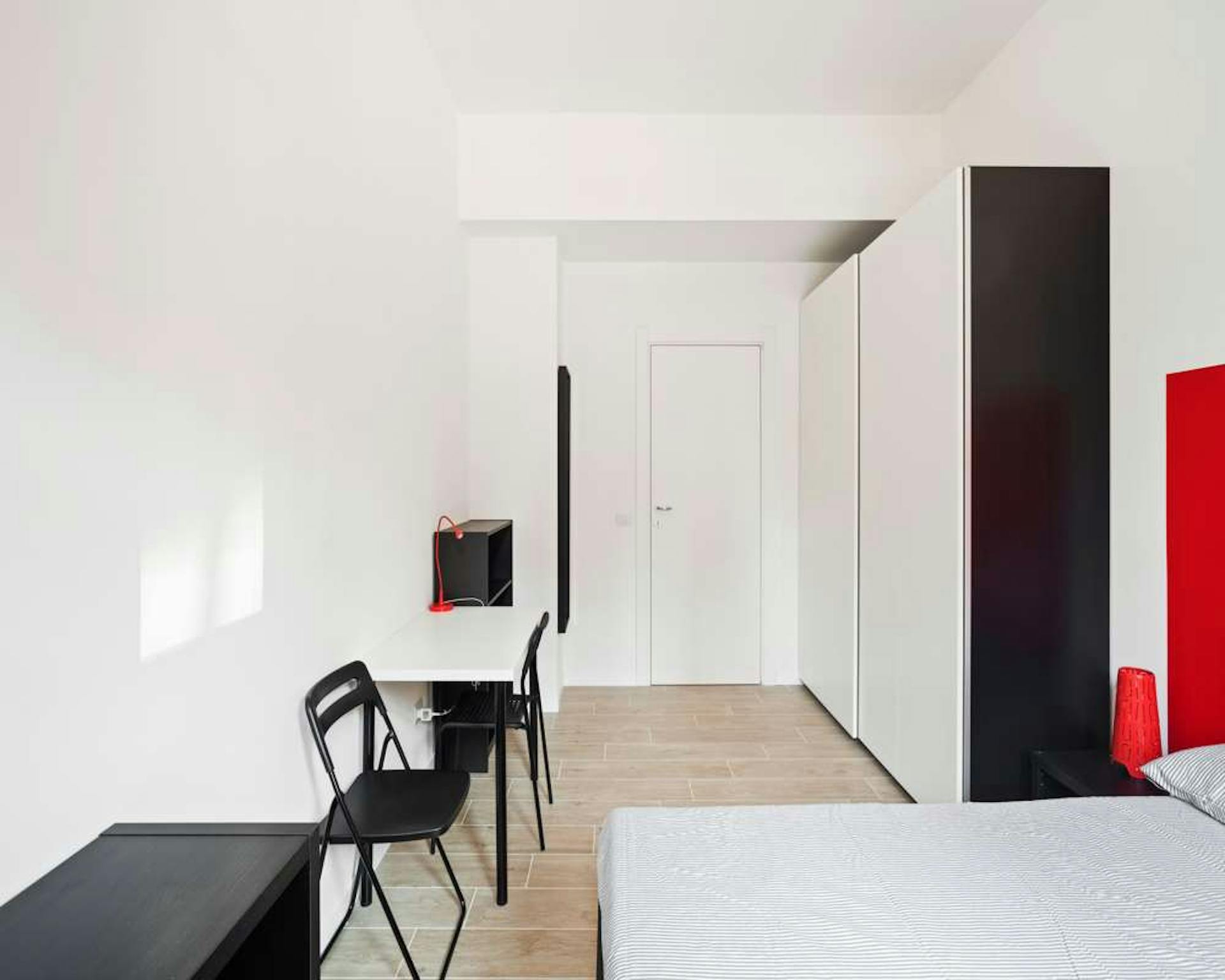 Viale Legioni Romane, Milan preview