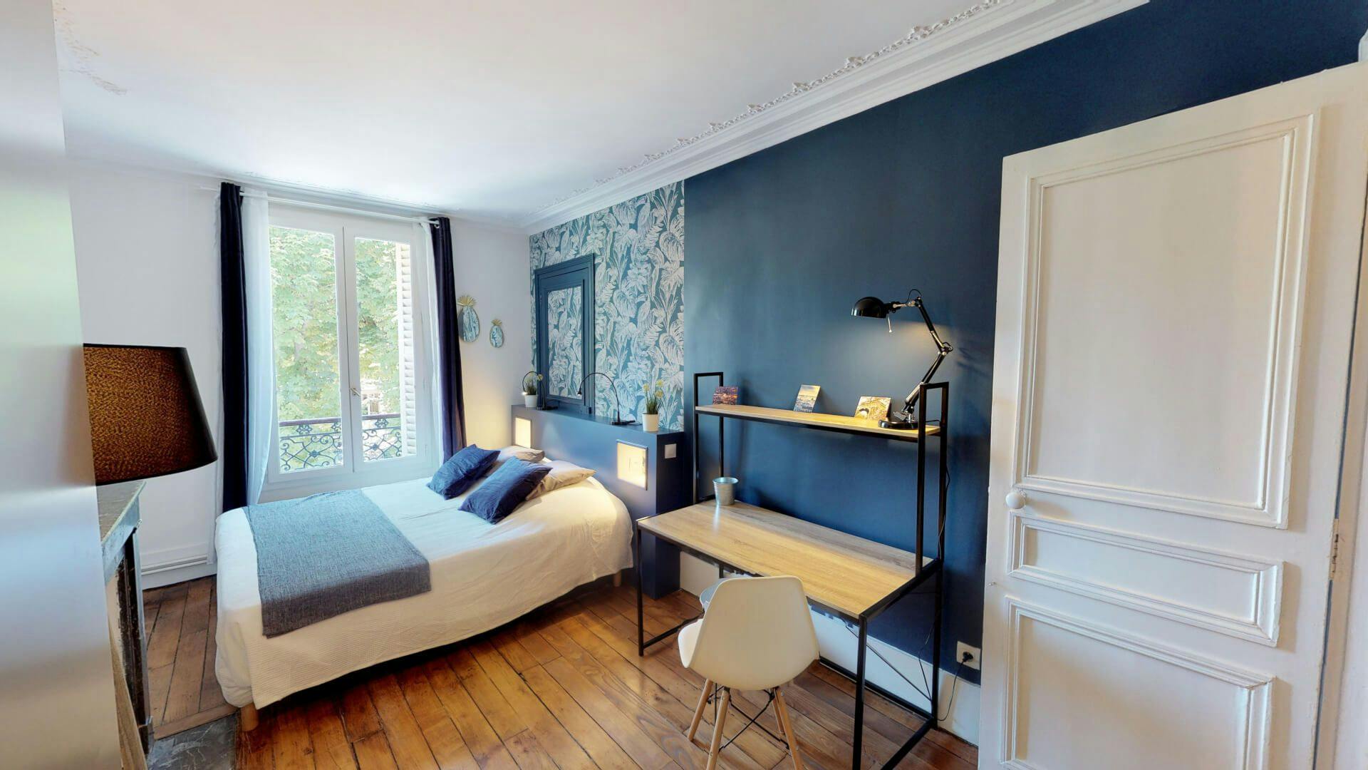 Private room for rent on Rue Washington, Paris - Vue 5