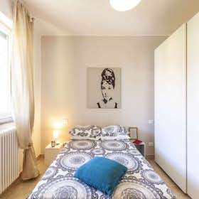 Private room for rent for €890 per month in Milan, Via Giuseppe Regaldi