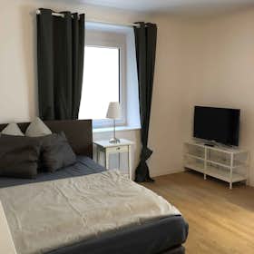 Private room for rent for €795 per month in Stuttgart, Leuschnerstraße