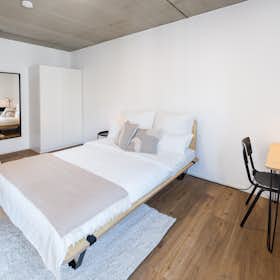 Private room for rent for €895 per month in Frankfurt am Main, Gref-Völsing-Straße