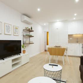 Apartment for rent for €1,395 per month in Barcelona, Rambla del Raval