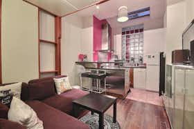 Monolocale in affitto a 1.272 € al mese a Paris, Avenue de la République