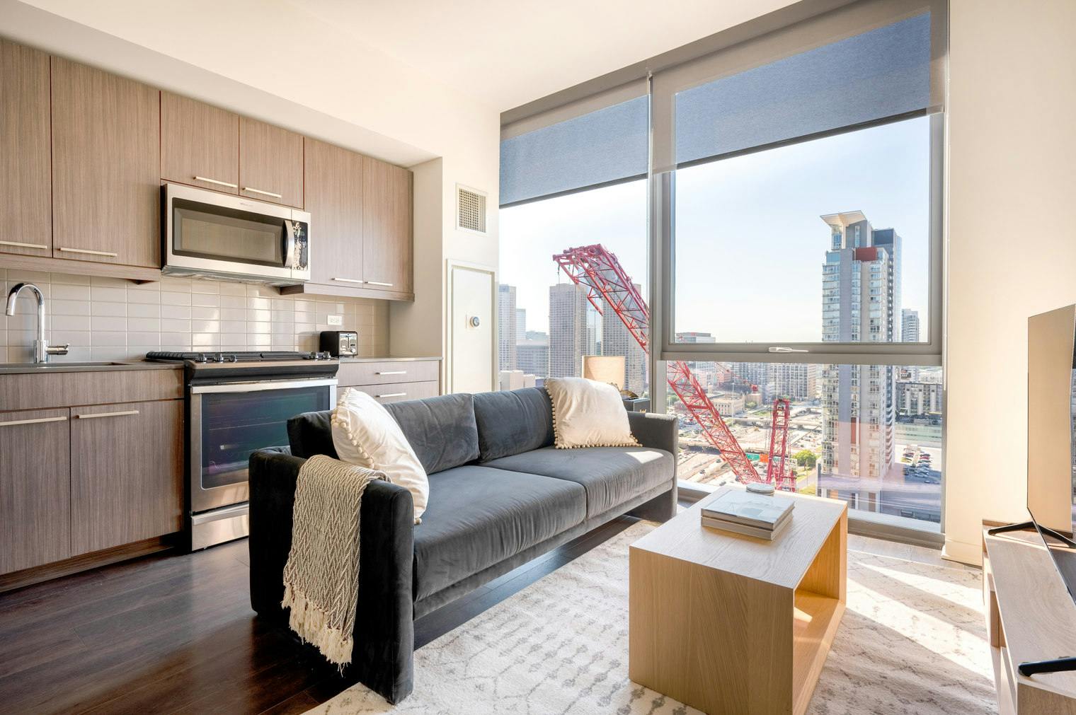 单间公寓 正在以 $5,275 的月租出租，其位于 Chicago, W Couch Pl
