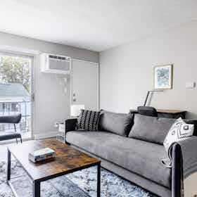 Appartement à louer pour $2,812/mois à Los Angeles, N Poinsettia Pl