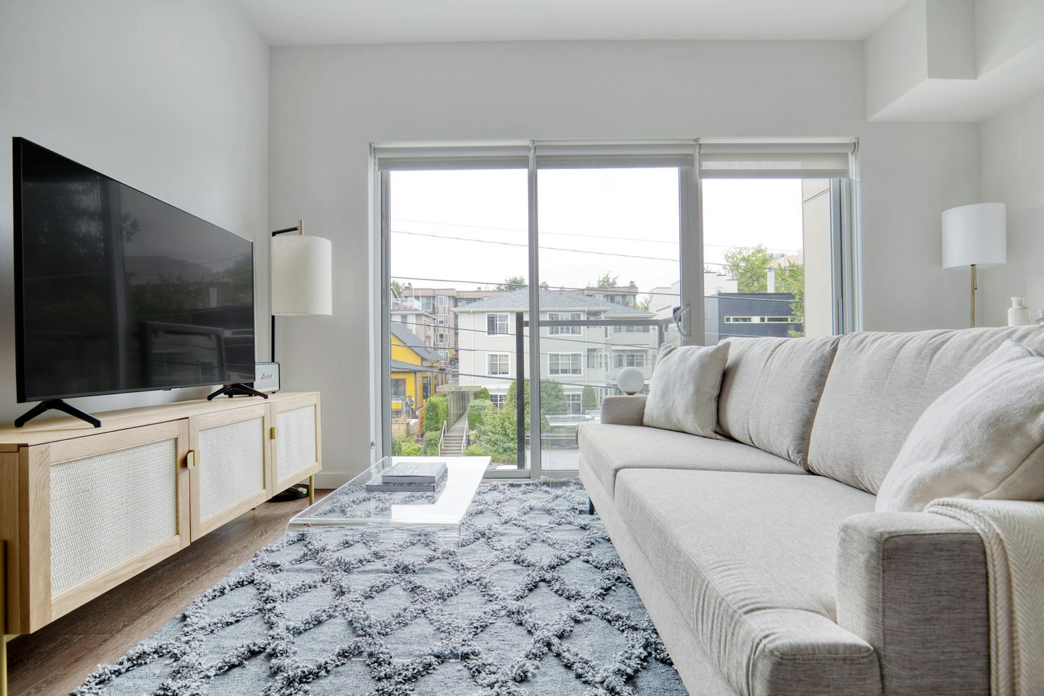 16th Avenue, Seattle, WA preview