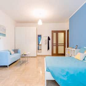 Private room for rent for €650 per month in Padova, Via Felice Mendelssohn
