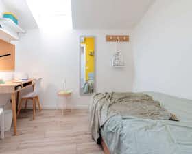 Cameră privată de închiriat pentru 655 EUR pe lună în Padova, Via Ospedale Civile