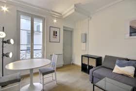 Apartment for rent for €1,889 per month in Paris, Rue Sébastien Mercier