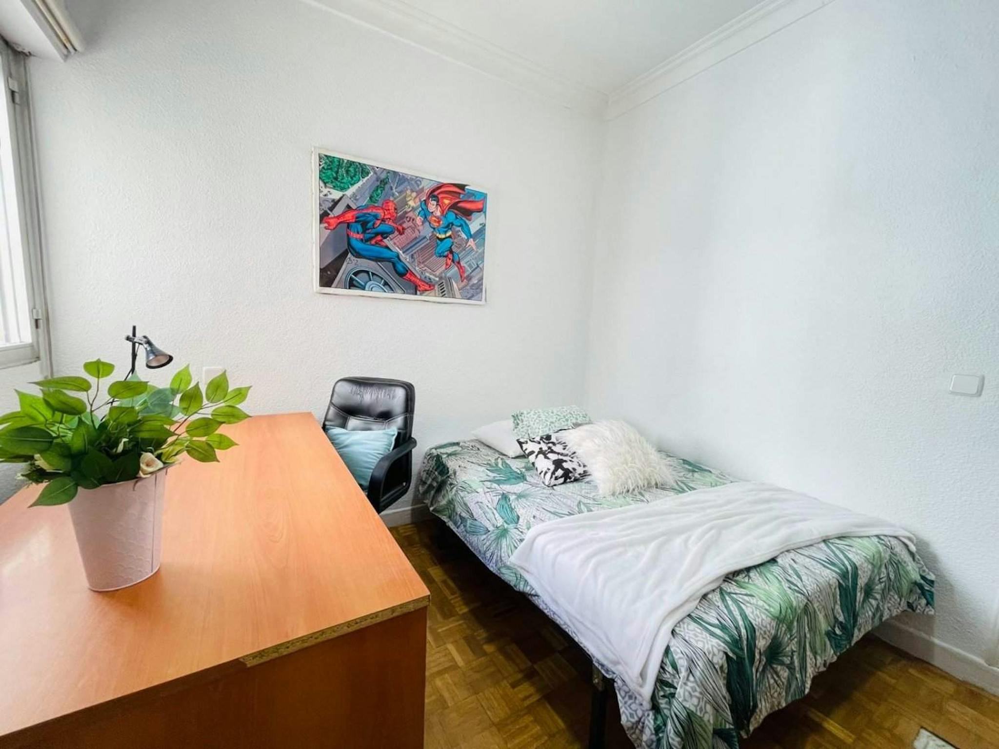 Calle de Romero Robledo, Madrid preview