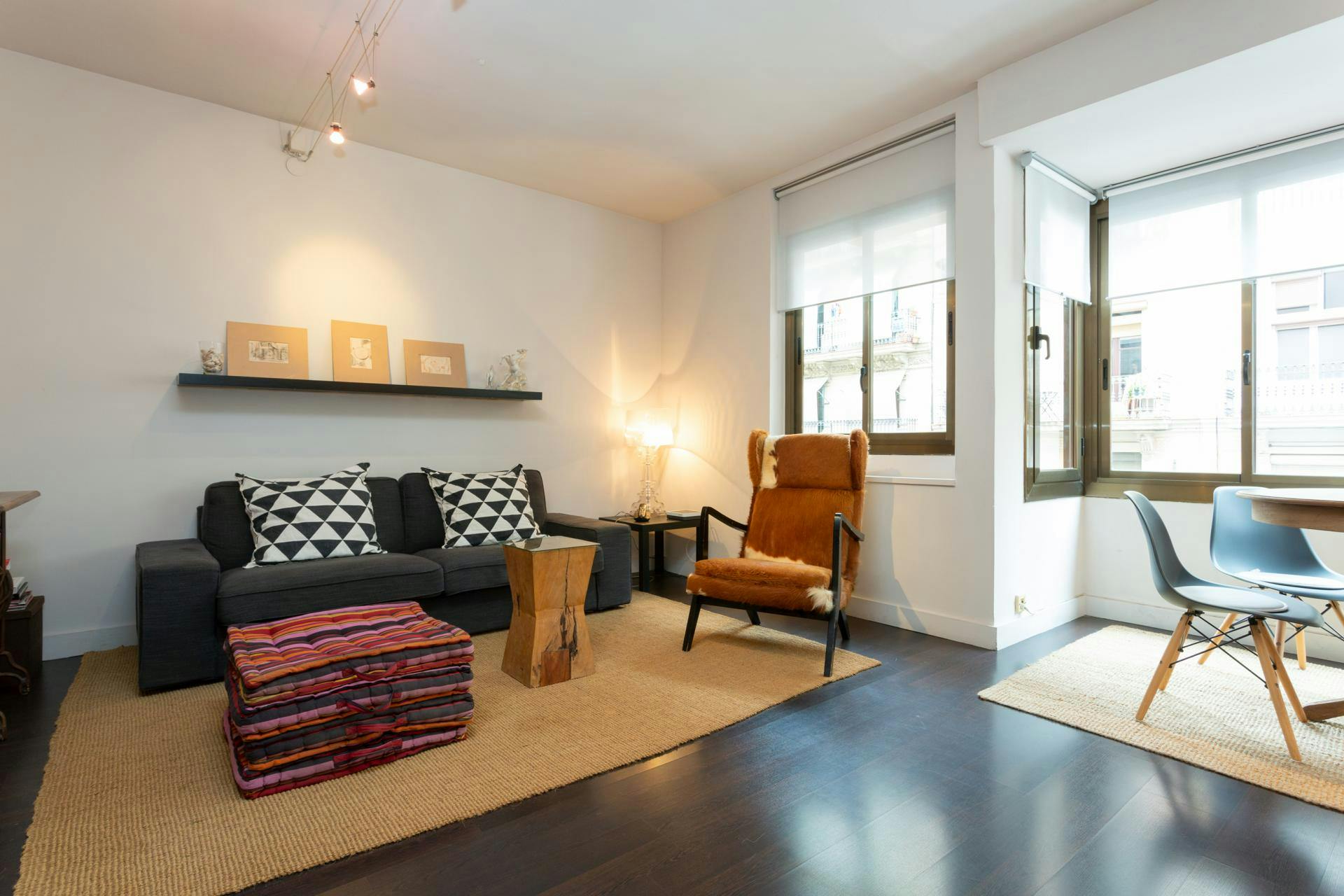 Apartment for rent for €1,695 per month in Barcelona, Carrer Nou de la Rambla