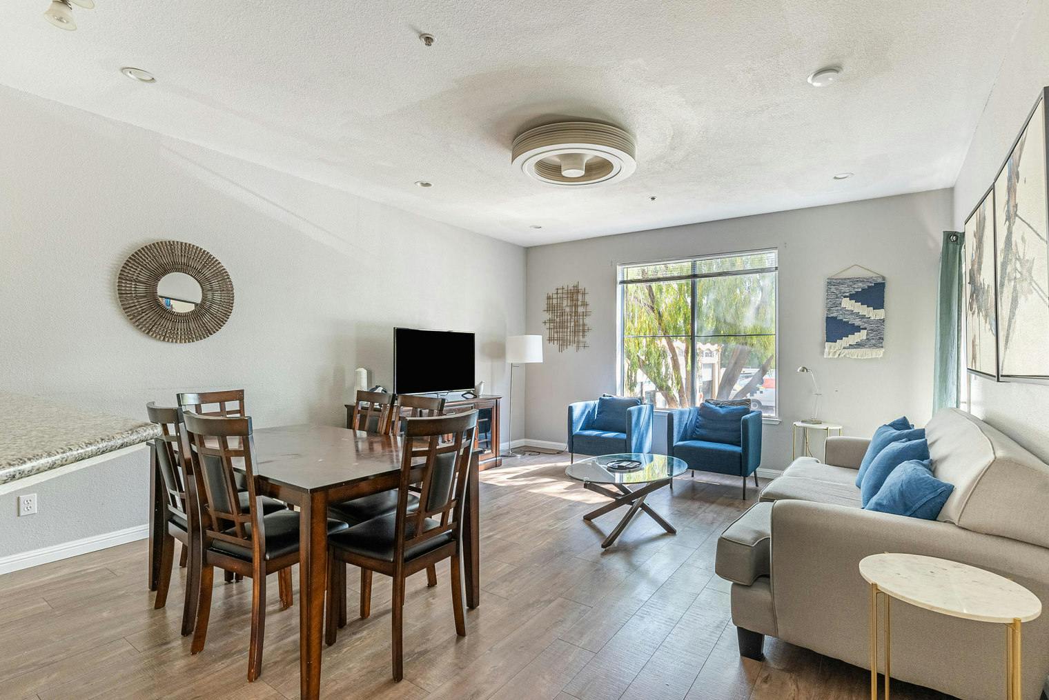 Wohnung zu mieten für $5,103 pro Monat in Sunnyvale, East El Camino Real