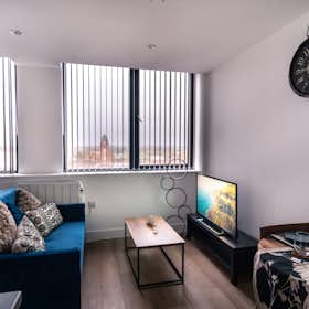 Studio for rent for £2,404 per month in Manchester, Talbot Road