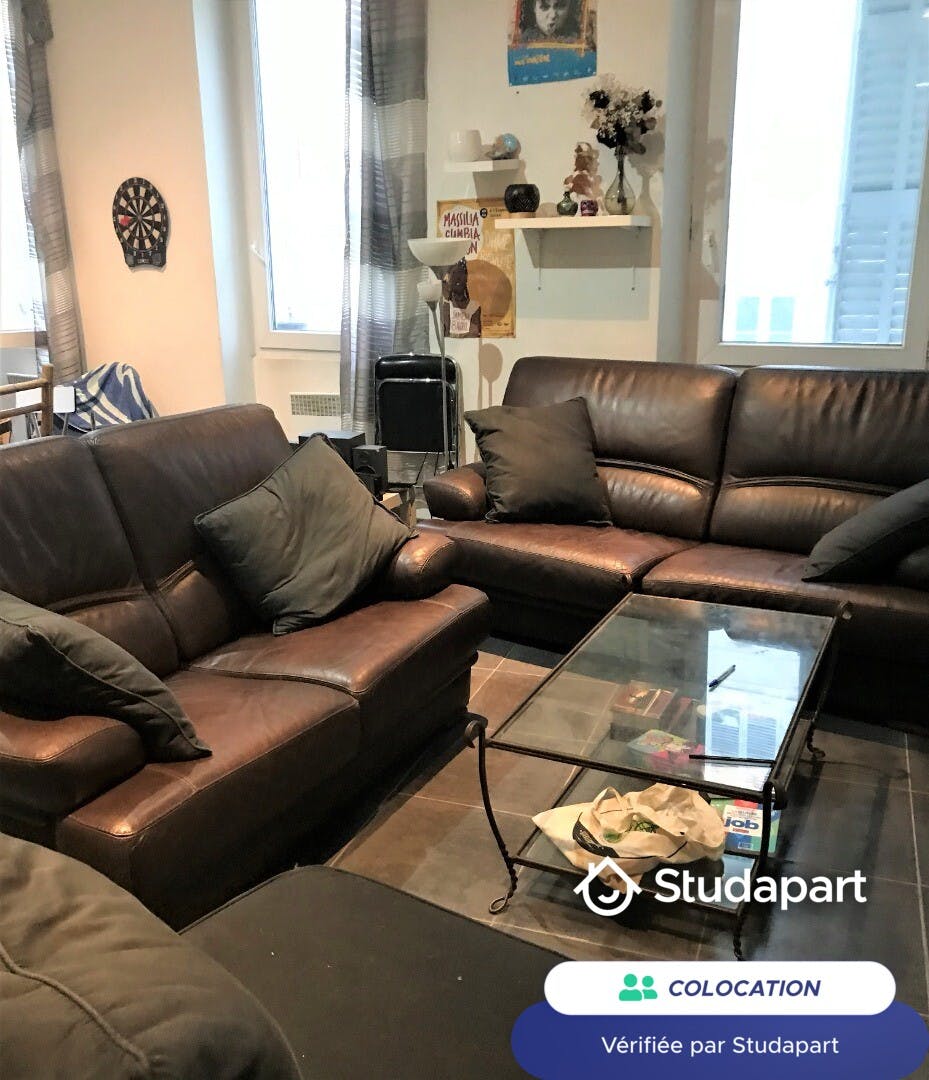 Private room for rent on Boulevard de la Liberté, Marseille – pohled 3