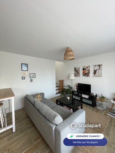 House for rent on Rue Étienne Dupérat, Bordeaux - Pohľad 5