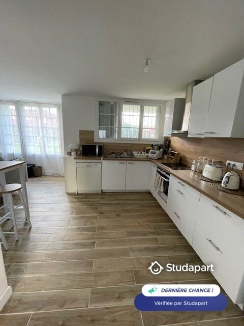 House for rent on Rue Étienne Dupérat, Bordeaux - Pohľad 4