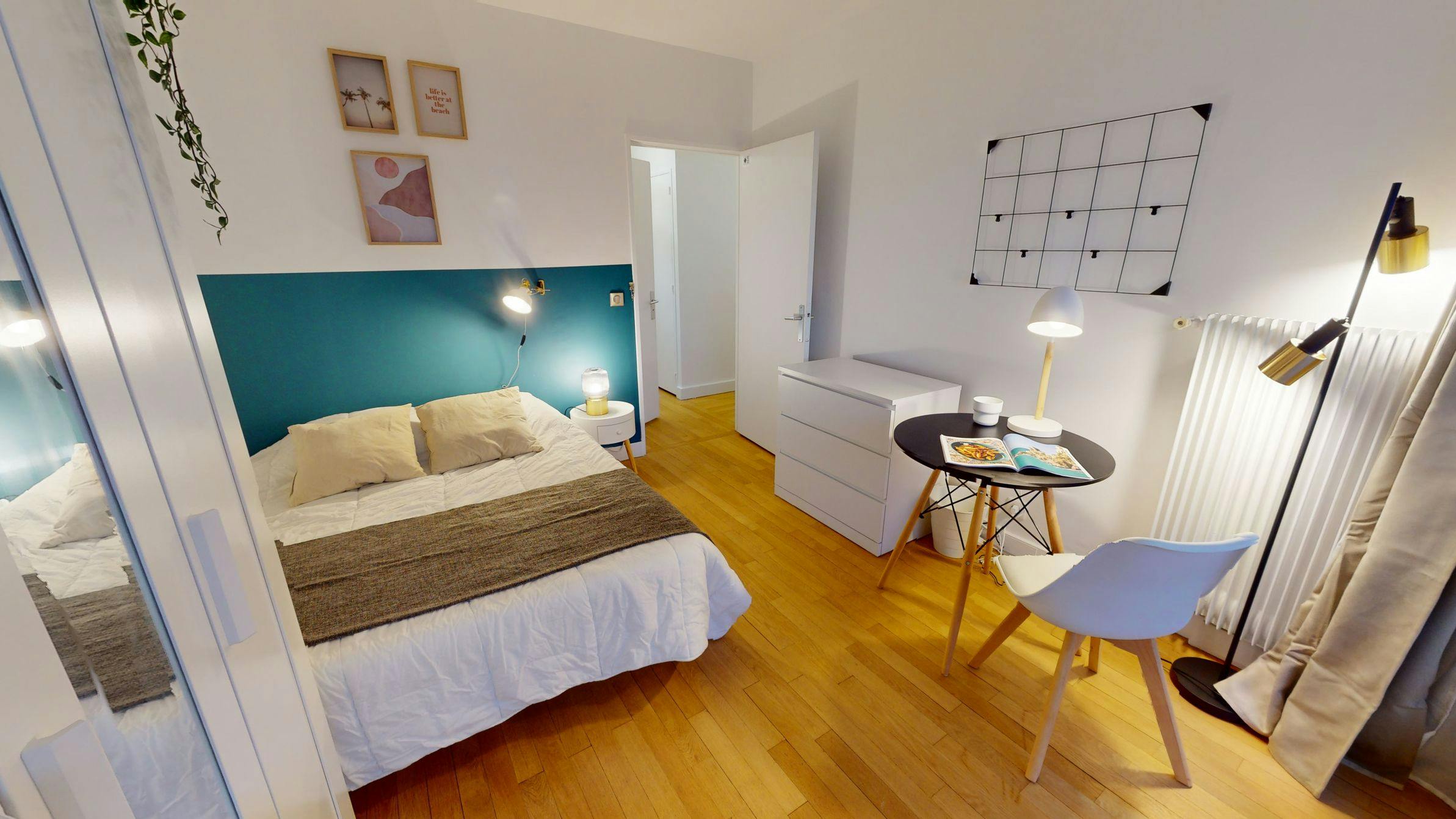 preview gallery tile