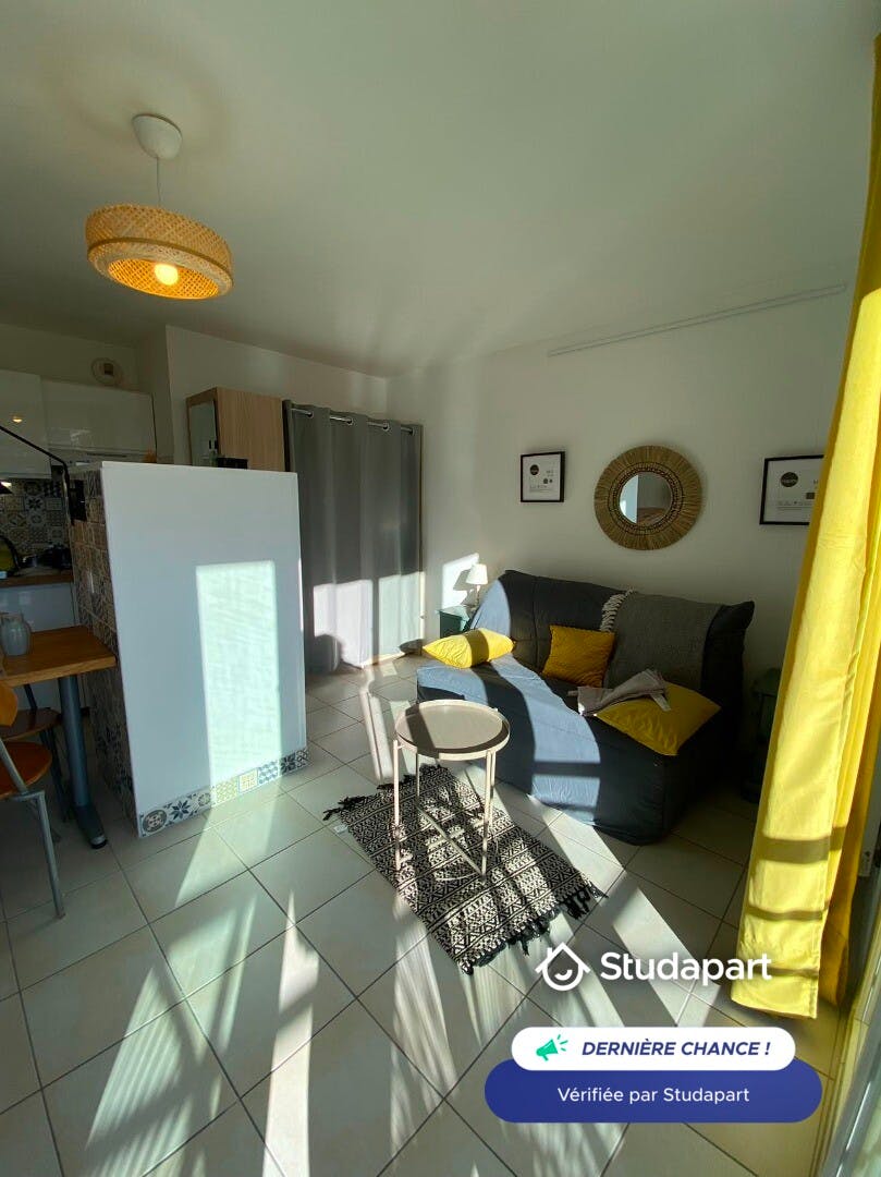 Apartment for rent on Avenue des Chartreux, Marseille