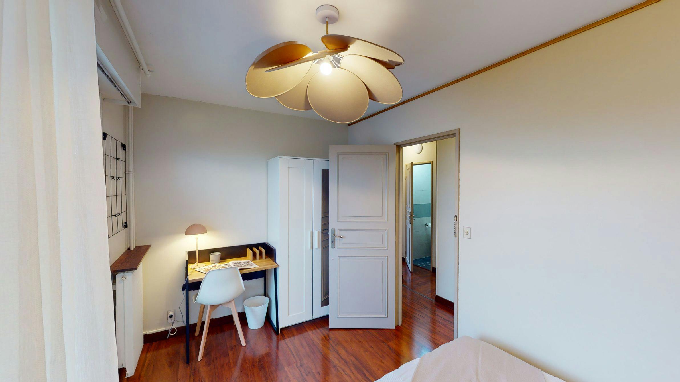 Private room for rent on Rue Armand Silvestre, Courbevoie – pohled 4