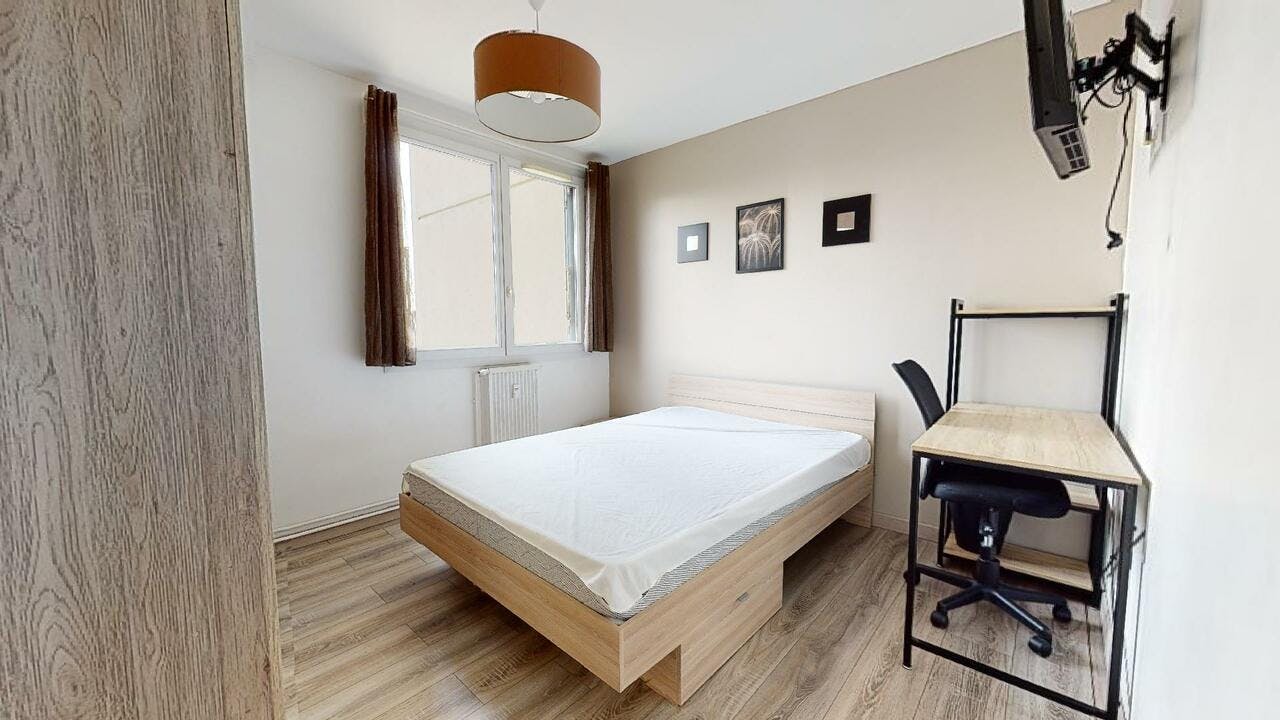 Apartment Toulouse, 97m² — photo 1