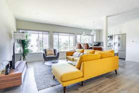 Apartamento para alugar por $2,712 por mês em Redondo Beach, Calle Miramar