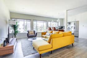 Appartement te huur voor $1,521 per maand in Redondo Beach, Calle Miramar