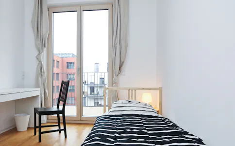 Private room for rent on Weisbachstraße, Frankfurt am Main, Frankfurt am Main