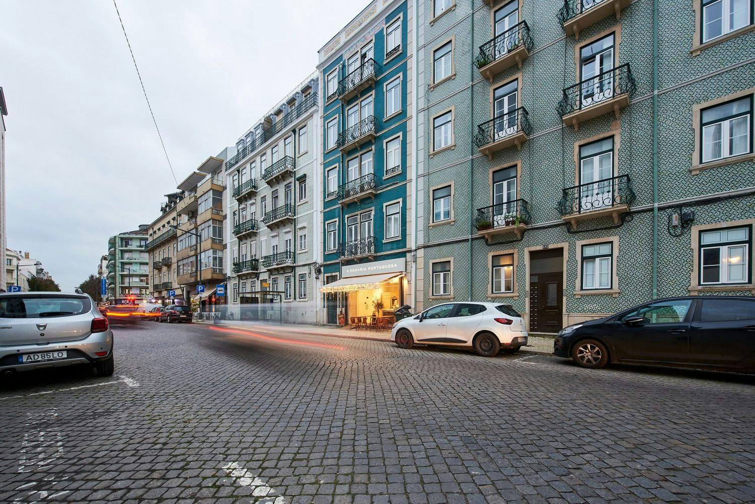 preview gallery tile