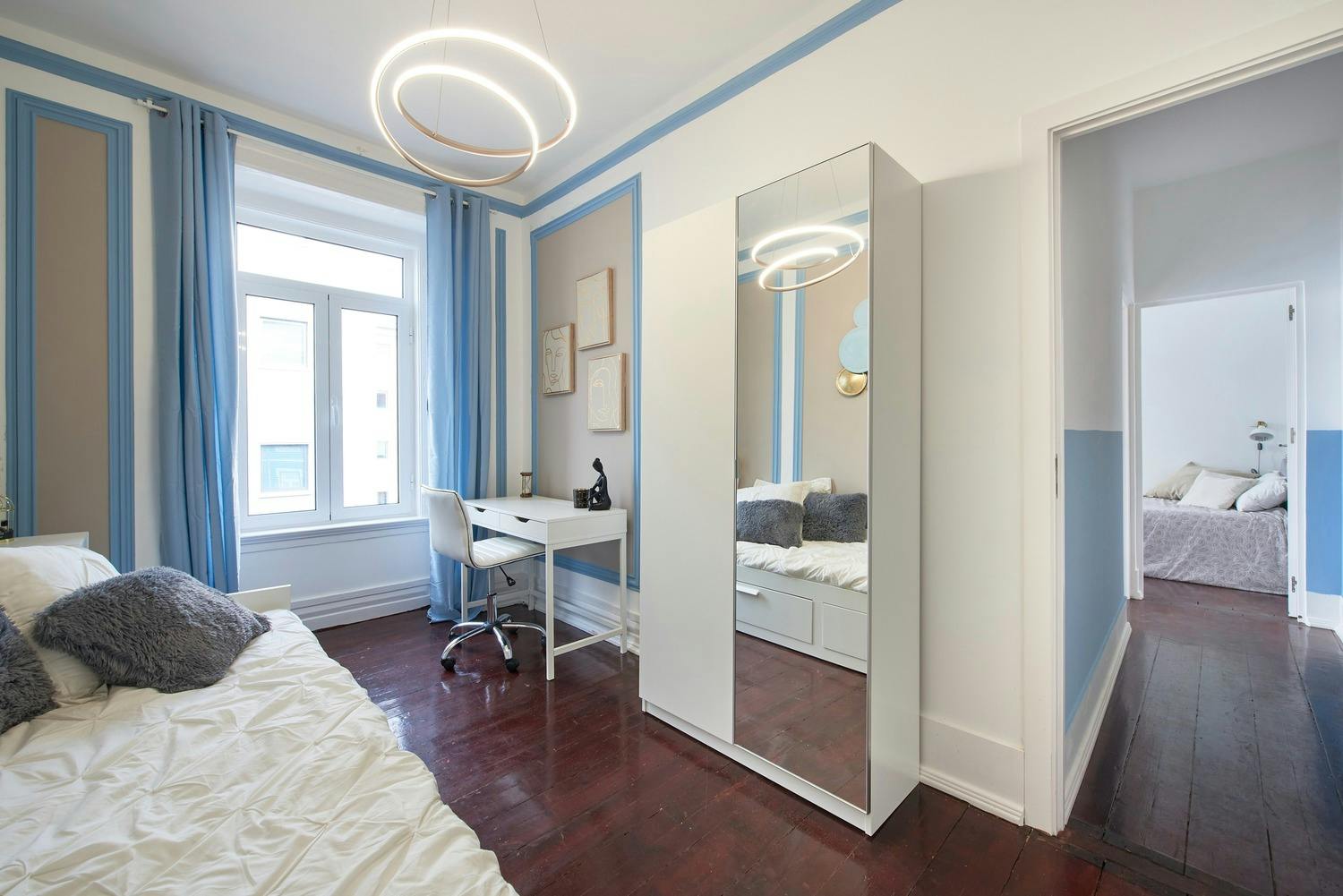 preview gallery tile