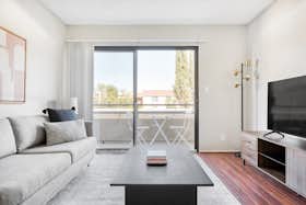 Appartement te huur voor $2,685 per maand in North Hollywood, Morrison St