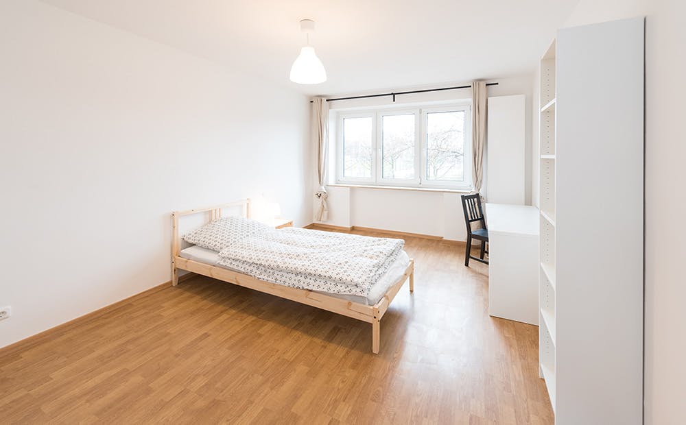 WG-Zimmer zu mieten für 680 € pro Monat in Munich, Grünwalder Straße