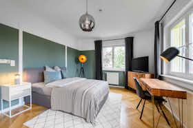 Chambre privée à louer pour 780 €/mois à Stuttgart, Albert-Schäffle-Straße