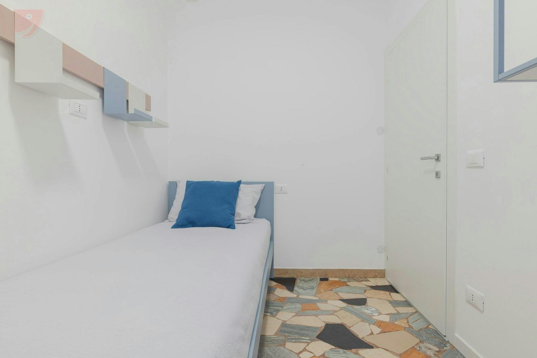 Single room Padova, 1 bed, 8m² — photo 208