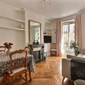 Appartement à louer pour 2 544 €/mois à Paris, Rue Lacharrière
