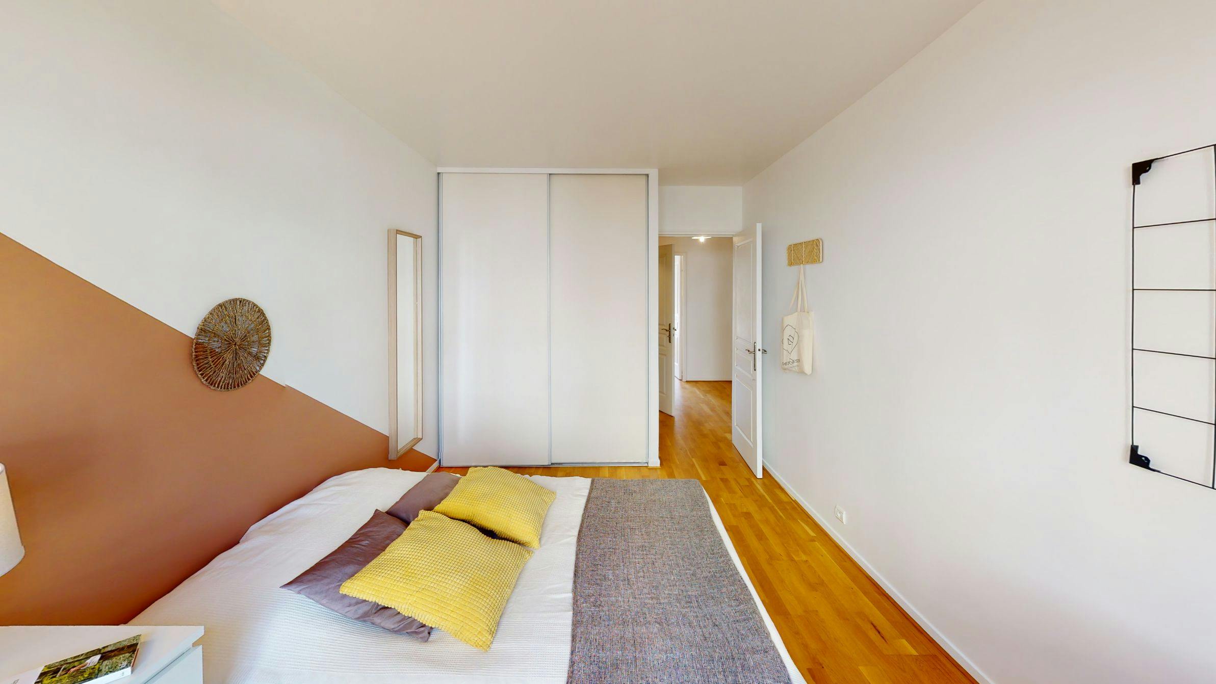 Single room Courbevoie, 12m² — photo 1