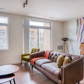 Apartamento para alugar por $4,452 por mês em Waltham, River St